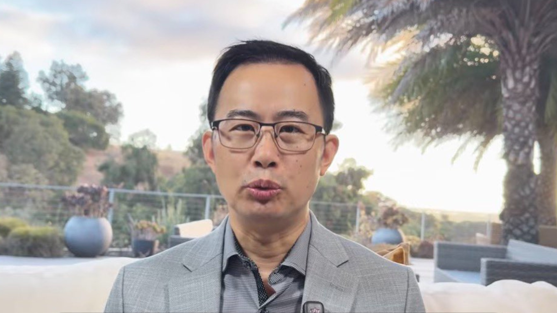 六年前他替微信挡下美国禁令，六年后却被微信“不可解封”