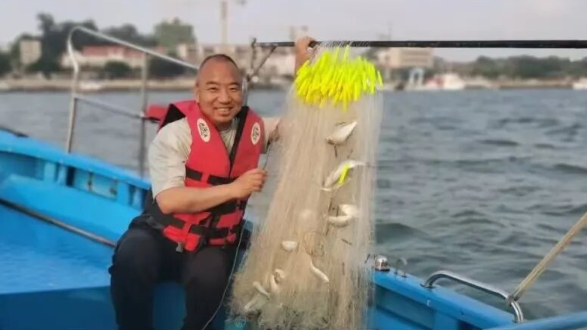 黄利军案:五年维权路,妻子郭红的不懈努力