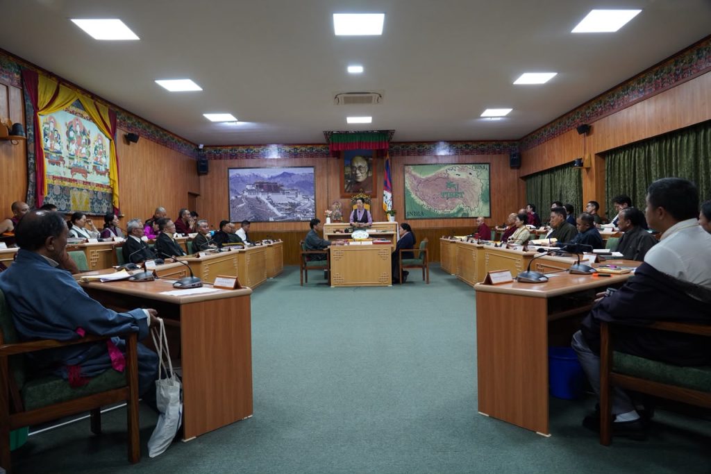9月25日,第18届西藏流亡议会第二次会议闭幕日会场全景。|来源:Tibetan Parliament-in-Exile