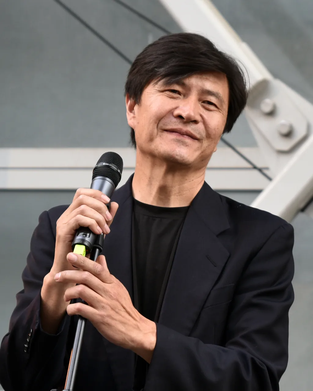 周锋锁2022年5月12日资料照片，非伦敦银行交涉现场。摄影：Jindřich Nosek（NoJin）／Wikimedia Commons；CC BY-SA 4.0：https://creativecommons.org/licenses/by-sa/4.0/